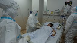 TP.HCM: "Số tử vong có giảm nhưng không quá lạc quan"