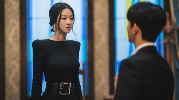 3 chị đại phim Hàn diện đồ bao đỉnh: Son Ye Jin - Seo Ye Ji siêu sang nhưng vẫn chưa bằng bà chủ IU - Ảnh 5.