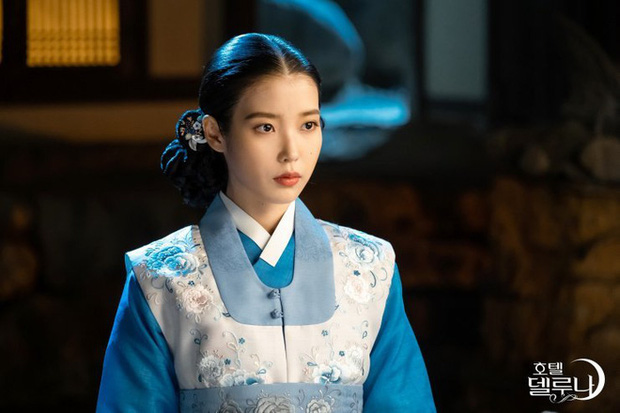 3 chị đại phim Hàn diện đồ bao đỉnh: Son Ye Jin - Seo Ye Ji siêu sang nhưng vẫn chưa bằng bà chủ IU - Ảnh 7.