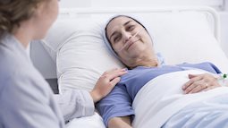 Ngừng hoá trị chưa phải là kết thúc: Giải pháp song hành dành cho bệnh nhân ung thư giai đoạn muộn