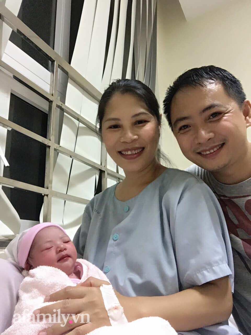 Gặp mẹ Hà Nội vừa sinh con gái thứ 7: 