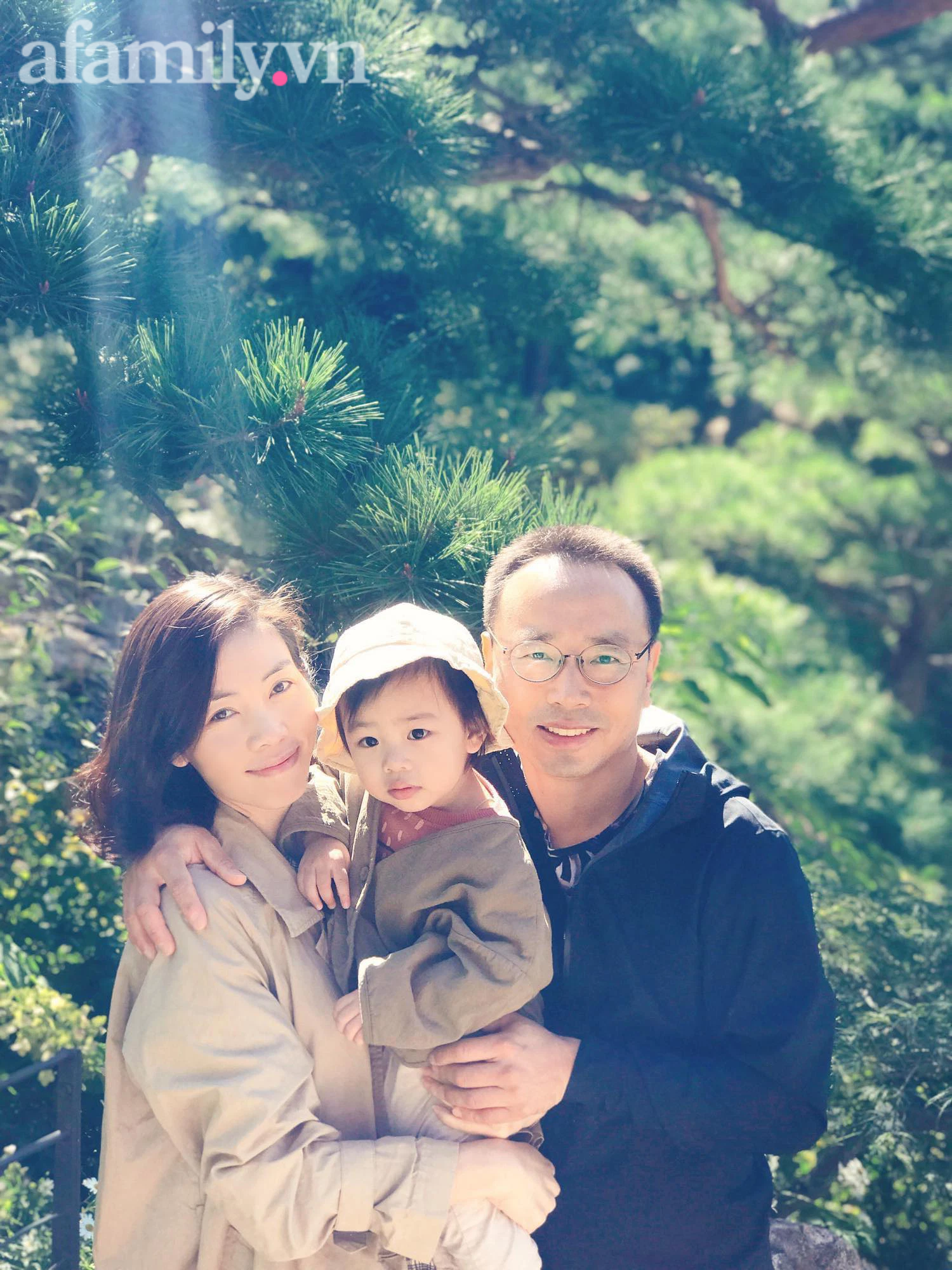 Gái Việt cưới trai Hàn và chuyện mẹ chồng cực phẩm: Lần gặp mặt đầu có hành động 