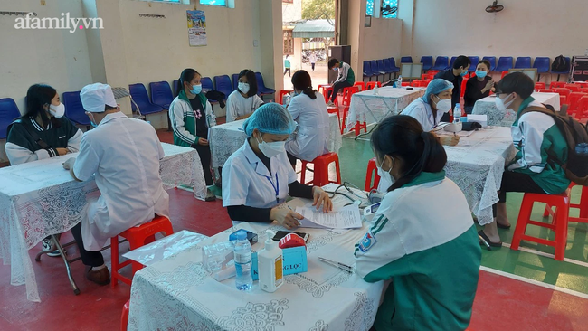 Công tác tiêm phòng Covid-19 cho học sinh