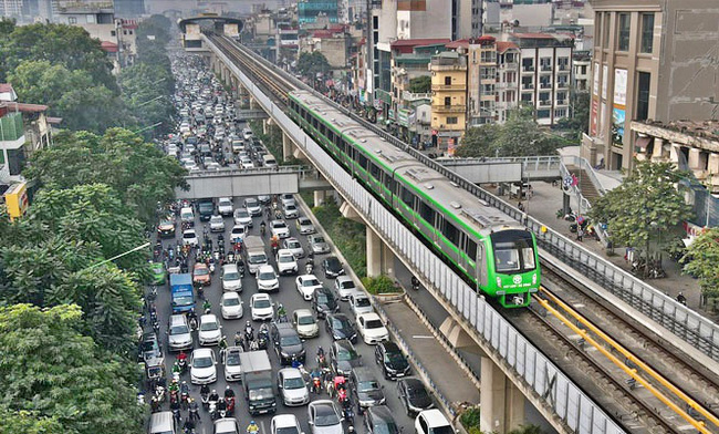 Người dân Thủ đô sắp được đi tàu đường sắt trên cao sau 10 năm chờ đợi, giá vé khiến nhiều người lựa chọn để đỡ tắc đường? - Ảnh 1.