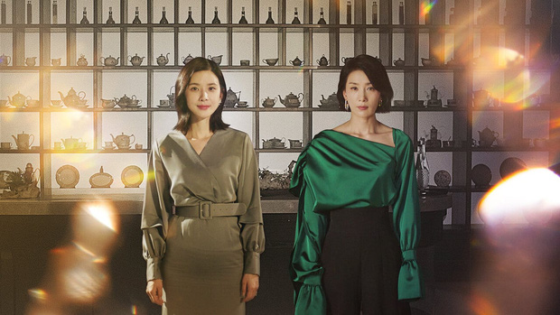 Lác mắt với thời trang nhà giàu siêu đỉnh ở phim Hàn, mấy chị đại Penthouse cũng chưa có cửa đọ lại IU - Ảnh 11.