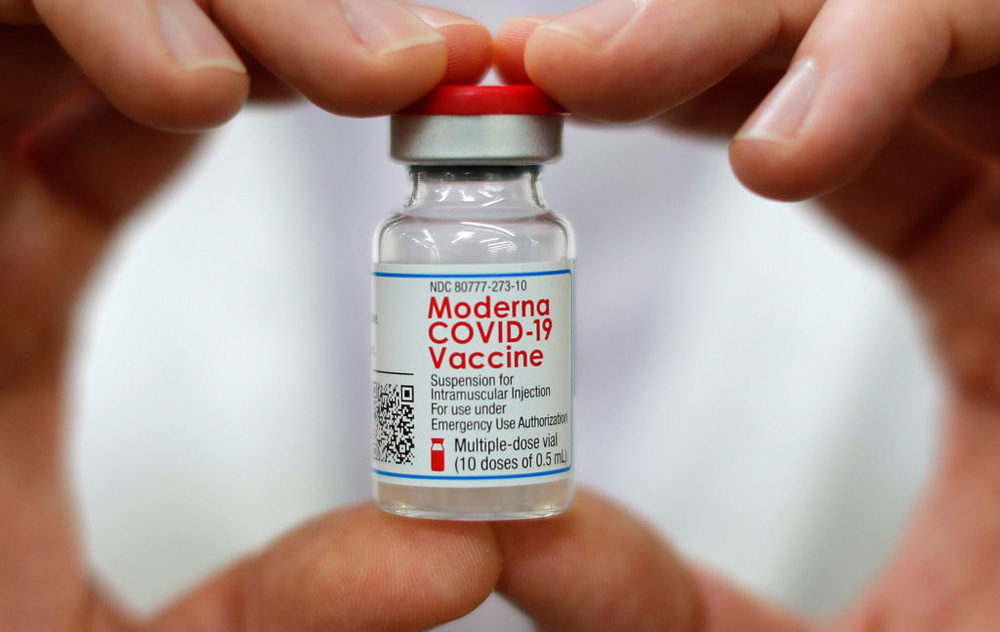 Bằng chứng mới nhất cho thấy vaccine Moderna có hiệu quả cao chống COVID-19 - Ảnh 1.