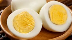 2 vợ chồng sinh năm 1990 cùng lúc mắc ung thư gan, bác sĩ nói "thủ phạm" là một thói quen bảo quản trứng gà vô cùng nguy hiểm