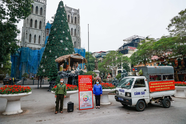 Hà Nội: Sát lễ Noel, quận Hoàn Kiếm yêu cầu hạn chế tối đa tập trung đông người - Ảnh 2.