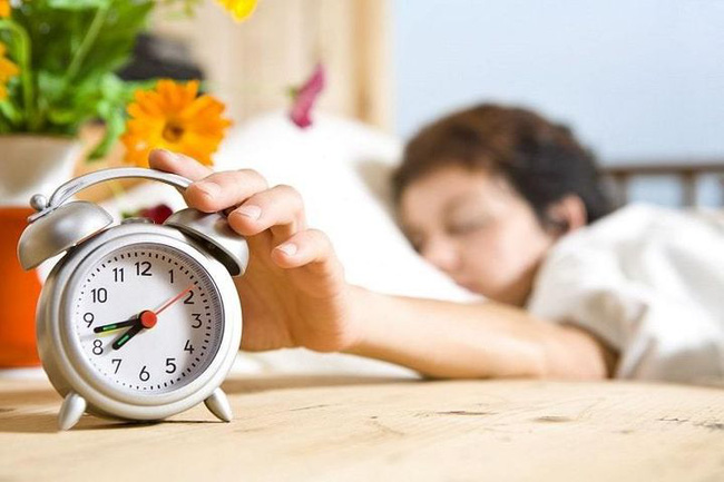 Ba kiểu ngủ nhiều người mắc làm tăng nguy cơ tử vong gấp nhiều lần - Ảnh 1.