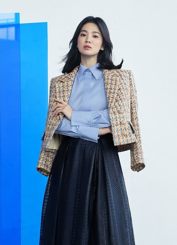 Ngất lịm diện mạo mới của Song Hye Kyo: Xén tóc tôn visual hack tuổi, nhìn combo body nuột và visual này ai nghĩ đã 40? - Ảnh 7.
