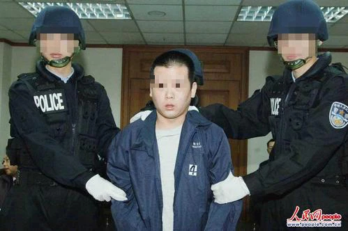 Vụ án bi kịch ở Trung Quốc: Con trai 26 năm loạn luân với mẹ đẻ, cuối cùng bị tử hình - Ảnh 2.
