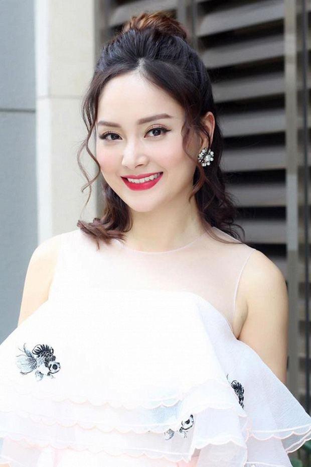 Có 1 Hoa hậu Việt Nam siêu kín tiếng đang giữ chức Giám đốc Kinh doanh, được Guinness ghi nhận nàng Hậu thạo nhiều ngoại ngữ nhất! - Ảnh 14.