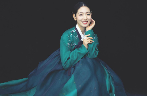 Biến căng: Park Shin Hye bất ngờ bị Cnet khủng bố vì đăng ảnh cưới diện Hanbok - Ảnh 2.