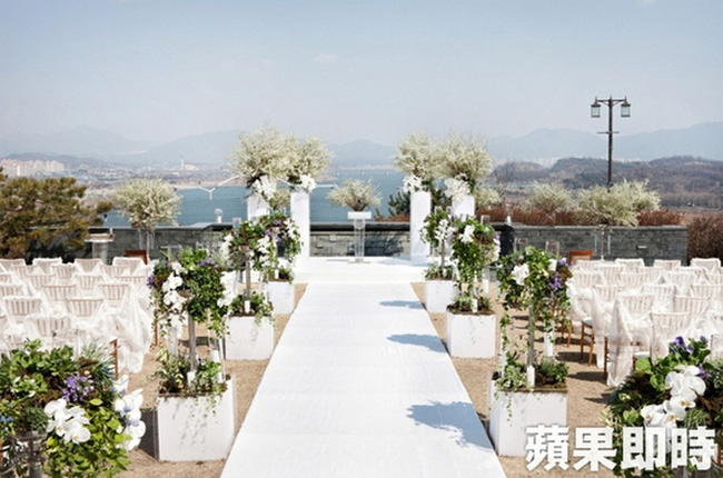 Son Ye Jin - Hyun Bin tổ chức đám cưới tại khách sạn nơi từng diễn ra hôn lễ của Bae Yong Joon? - Ảnh 3.
