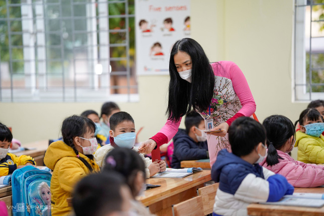 Con tôi ngày nào cũng hỏi một câu không chán 