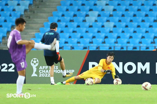 TUYỆT VỜI!!! Vượt khó khăn chưa từng có trong lịch sử, U23 Việt Nam vào chung kết đấu Thái Lan sau loạt luân lưu - Ảnh 16.