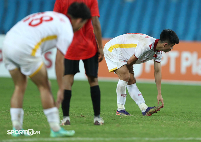 Chùm ảnh: Xúc động với tinh thần chiến đấu đến cùng của U23 Việt Nam - Ảnh 3.