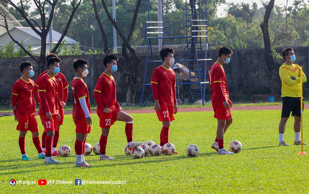TUYỆT VỜI!!! Vượt khó khăn chưa từng có trong lịch sử, U23 Việt Nam vào chung kết đấu Thái Lan sau loạt luân lưu - Ảnh 26.