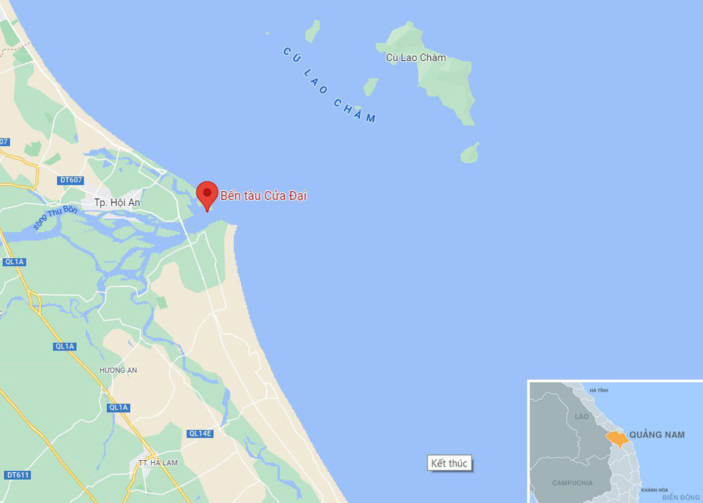 NÓNG: Chìm cano chở 39 người ở biển Cửa Đại, ít nhất đã có 11 người chết - Ảnh 7.