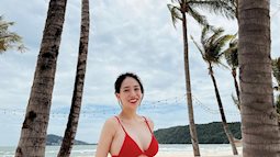 Bà bầu "bốc" nhất đất Sài thành gọi tên ái nữ Joyce Phạm nhà đại gia Minh Nhựa: diện bikini sexy mà toàn mẫu "hạt dẻ" dễ kiếm