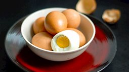 Cả gia đình 4 người bị ngộ độc nặng sau khi ăn bữa tối với trứng gà, cảnh báo cách ăn trứng nguy hiểm có thể sinh độc tố đe dọa tính mạng