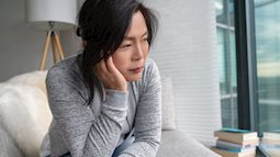 Đang sống hạnh phúc, vợ sốc nặng khi chồng ngoại tình với "con nuôi", xin cưới làm vợ hai