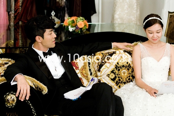 Gong Hyo Jin vừa bắt được hoa của Son Ye Jin đã thông báo kết hôn, liệu chị đẹp sẽ mặc váy cưới kiểu gì trong hôn lễ tương lai - Ảnh 12.