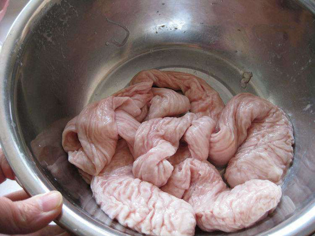 Mua thịt lợn nhớ né 4 phần bẩn nhất kẻo rước bệnh vào thân, nhiều người không biết nên cứ vô tư ăn - Ảnh 3.