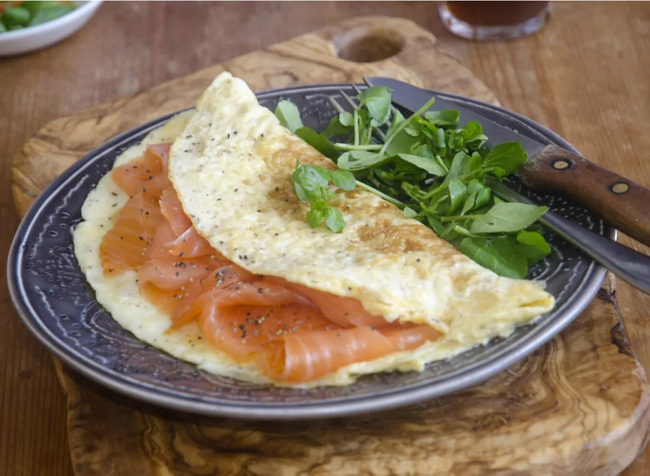 6 kiểu ăn trứng giúp chị em giảm cân nhanh bất ngờ, dùng để ăn sáng thì không chỉ tốt cho cơ bắp mà còn làm đẹp da - Ảnh 5.