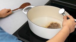 13 mẹo nhỏ để làm sạch từ muối cực hữu ích có thể bạn chưa biết