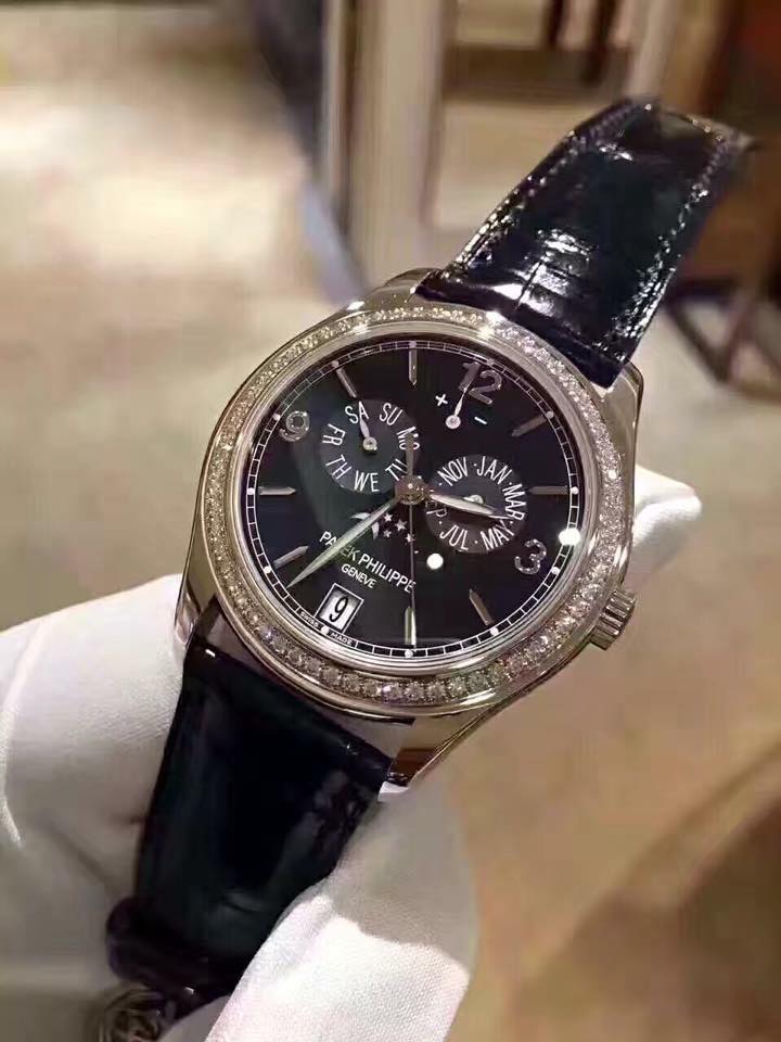 Phan Thành tậu đồng hồ siêu xa xỉ Richard Mille trị giá 3,3 tỷ Đồng - Ảnh 5.