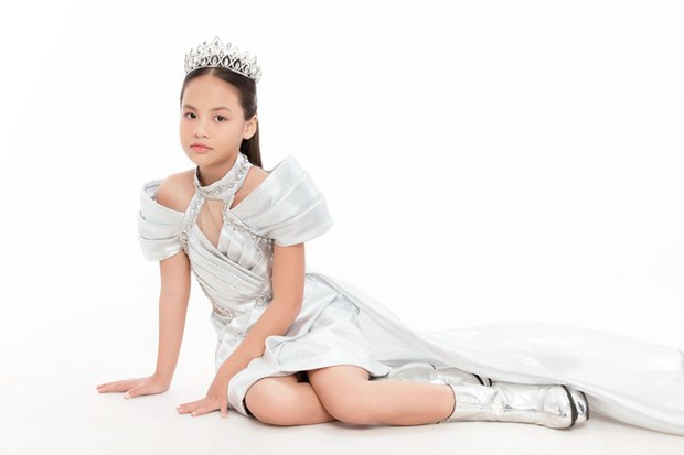 Cô bé 9 tuổi tại TPHCM đại diện cho Việt Nam dự thi Hoa hậu nhí Quốc tế - Ảnh 4.