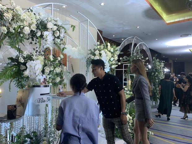 Toàn cảnh đám cưới Hà Đức Chinh - Mai Hà Trang: Không gian tiệc gần 1 tỷ đồng, khách mời toàn ngôi sao, visual cô dâu chú rể hoàn hảo - Ảnh 11.