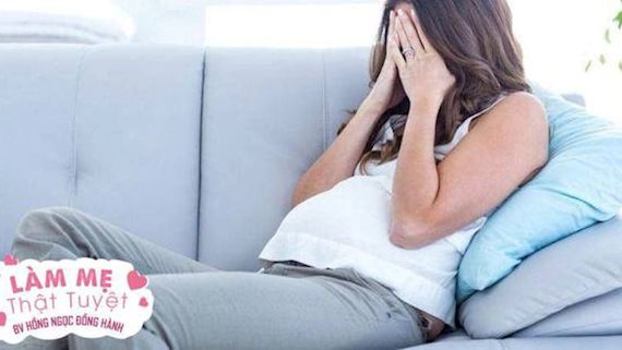 Trầm cảm khi mang thai: Nguy hiểm cho mẹ, bất lợi cho con