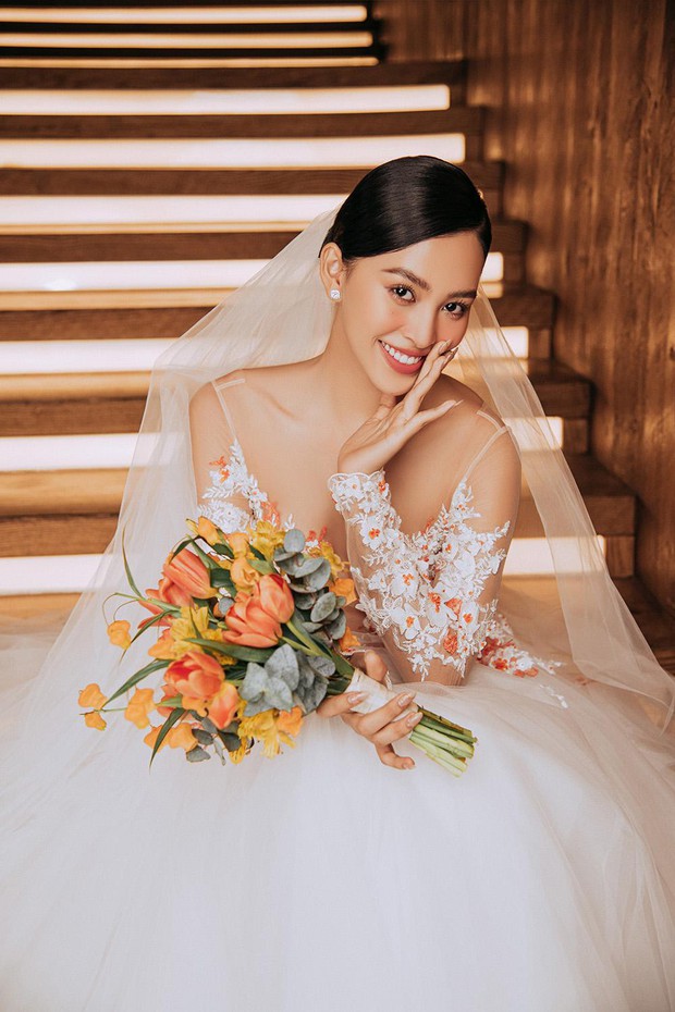 Nàng hậu xứ Quảng có gương mặt đạt tỷ lệ vàng đẹp ngọt ngào khi mặc váy cưới - Ảnh 3.