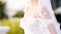 Cô dâu Minh Hằng xuất sắc: Váy cưới gợi cảm nhưng tinh tế, trang điểm tươi tắn xinh đẹp phát mê