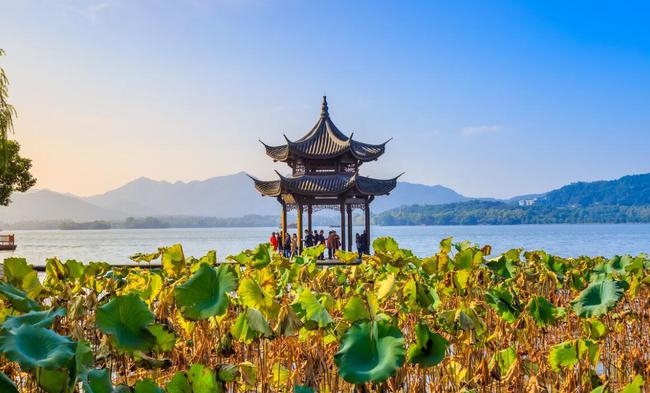 Kỳ lạ thành phố giàu bậc nhất Trung Quốc: Người dân 