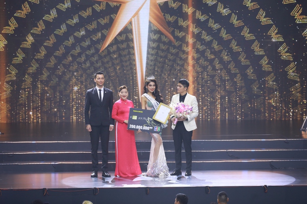 Họp báo đầu tiên của top 3 Hoa hậu Hoàn vũ Việt Nam 2022: Tân Hoa hậu khoe visual ấn tượng, 2 Á hậu tiết lộ loạt thông tin hot! - Ảnh 22.