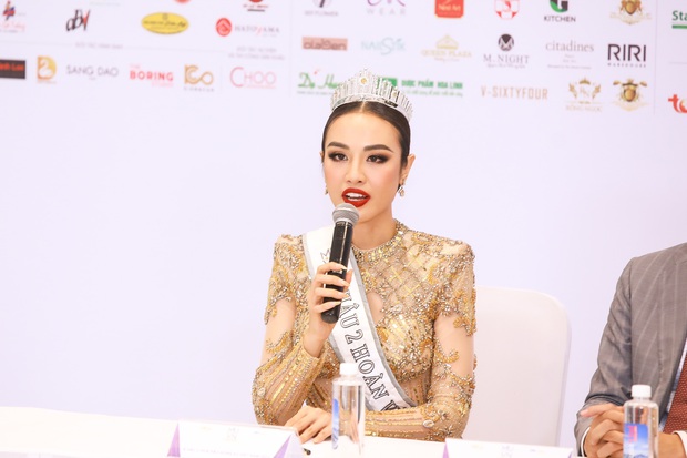 Họp báo đầu tiên của top 3 Hoa hậu Hoàn vũ Việt Nam 2022: Tân Hoa hậu khoe visual ấn tượng, 2 Á hậu tiết lộ loạt thông tin hot! - Ảnh 9.