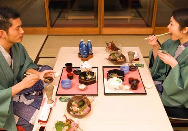 Thói quen ăn phổ biến giúp người Nhật trường thọ, ít bệnh tật: Tưởng khó mà rất dễ áp dụng - Ảnh 2.