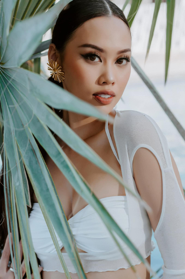 Sắc vóc gợi cảm của người đẹp xứ Huế lọt top 10 thí sinh có body đẹp nhất Hoa hậu Hoàn vũ Việt Nam - Ảnh 4.
