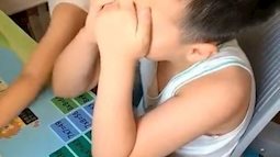 Cậu bé xung phong dạy em học Toán bỗng gào khóc nức nở sau 10 phút CERSEI/VTC NEWS, 35 PHÚT TRƯỚC