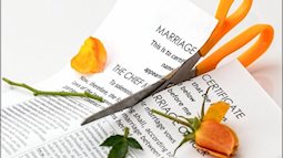 Lời đề nghị ly hôn đầy cay đắng và nỗi bi ai tột độ trong hôn nhân