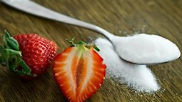 Nghiên cứu mới: Chất tạo ngọt không calo thay thế đường có thể tăng nguy cơ đau tim và đột quỵ