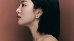 Sau thời gian 'ở ẩn', Song Hye Kyo gây xôn xao chỉ vì 1 tấm ảnh