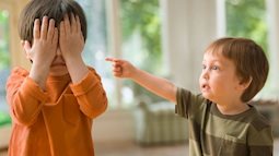 Sai lầm cha mẹ thường mắc khi dạy con khiến trẻ ích kỷ