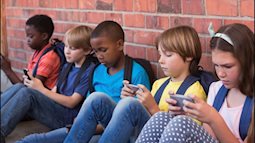 Cảnh báo khi trẻ em nghiện mạng xã hội