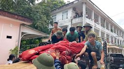 Tang thương hình ảnh một thôn làng hơn 100 nhân khẩu ở Lào Cai bị lũ quét vùi lấp toàn bộ, hàng chục thi thể được tìm thấy