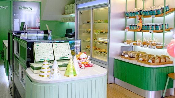 Cái Lò Nướng - Không gian ngọt ngào và bánh ngọt tinh tế giữa lòng Sài Gòn