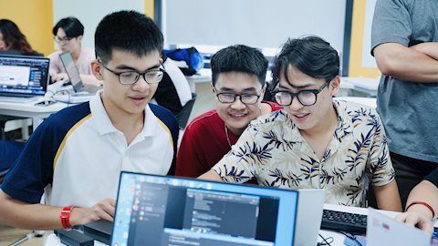 Các trường khối Công nghệ thông tin đồng loạt tăng học phí